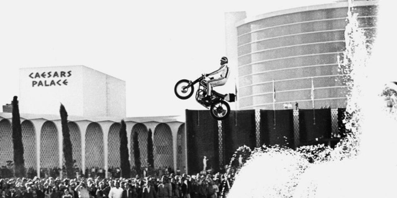 8-5-16 Evel Knievel jumps Caesars fountains