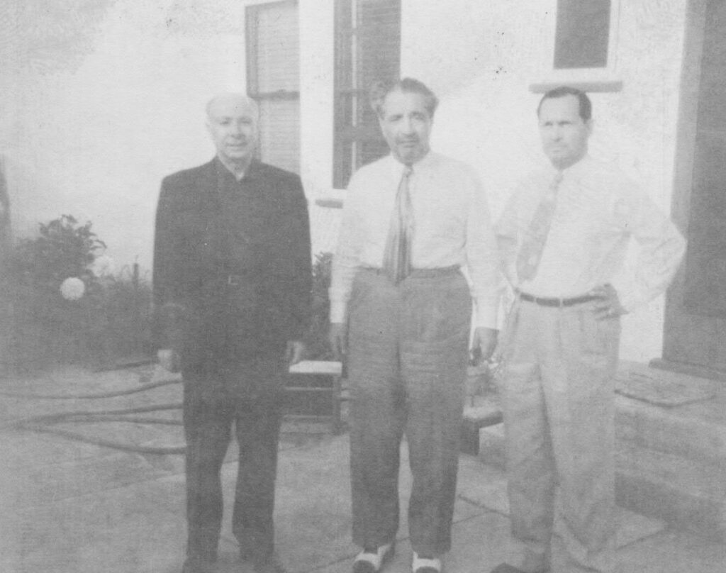 Tommy Lucchese, right, and longtime mobster Stefano LaSalle, left, pose with Jack Dragna in 1948. Lucchese, LaSalle and Tommaso Gagliano were in Los Angeles to attend the wedding of Dragna’s daughter. Courtesy of J. Michael Niotta