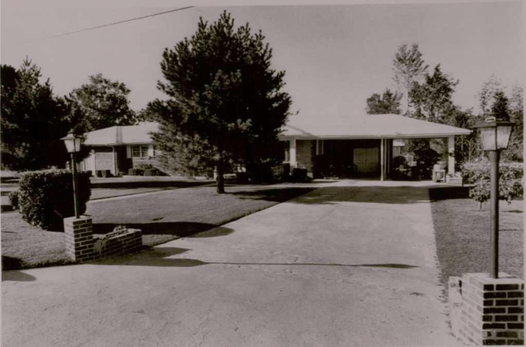Pictured here in 1976, Atkinson’s unassuming home in Goldsboro, North Carolina, had seven bedrooms and a luxury interior. Courtesy of Cipollini Collection